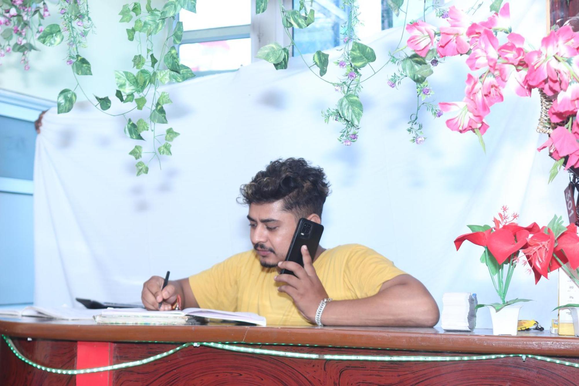 Punjabi Dhaba Lodge & Restaurant Румминдей Экстерьер фото