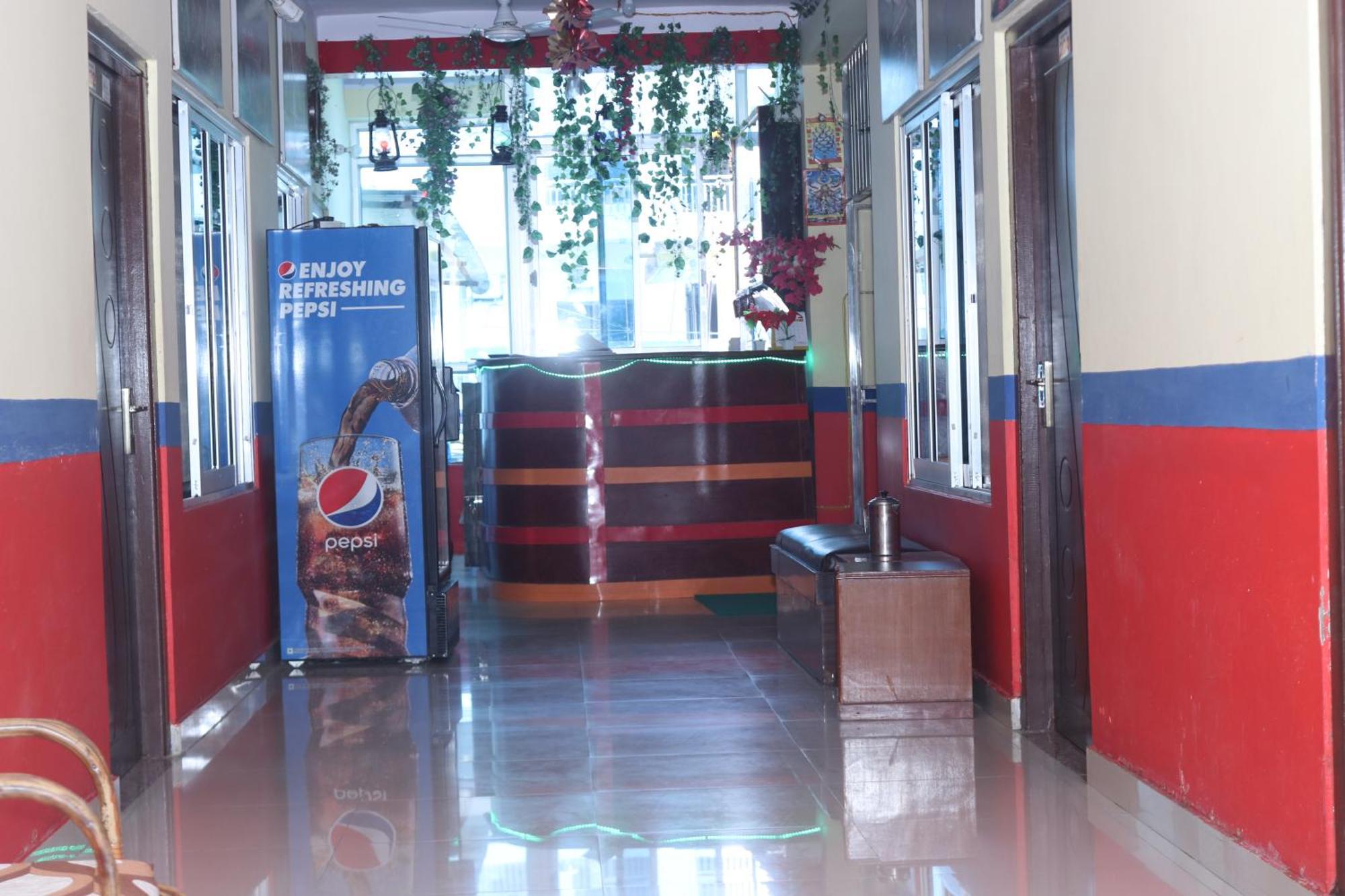 Punjabi Dhaba Lodge & Restaurant Румминдей Экстерьер фото